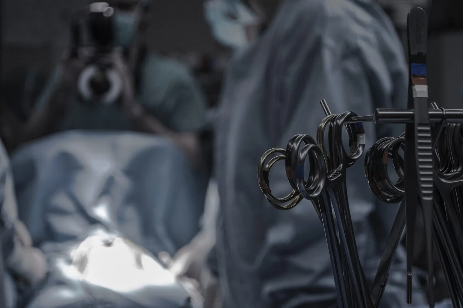ophthalmologist-surgery-emmevisioncare