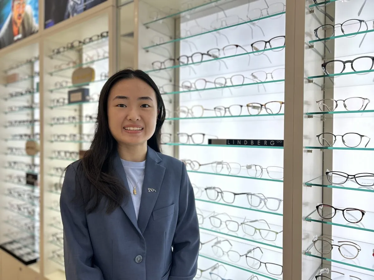 Zoerin Tan, optometrist at EMME Visioncare Jelita Mall